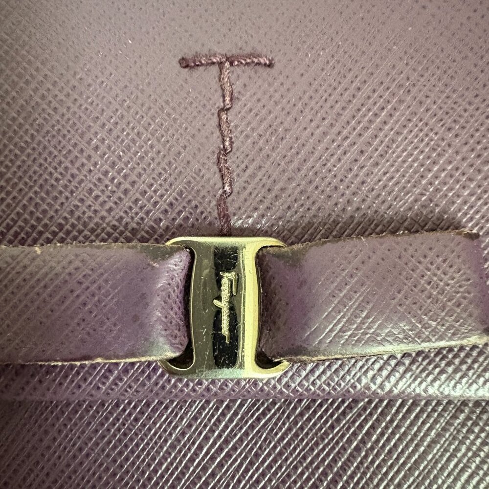 Salvatore Ferragamo Long Wallet Vala Ribbon Leather Purple/Plum Quiet Luxury - Picture 13 of 14